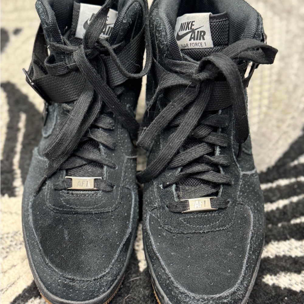 Nike Air Force 1 High Top Black Sneakers
